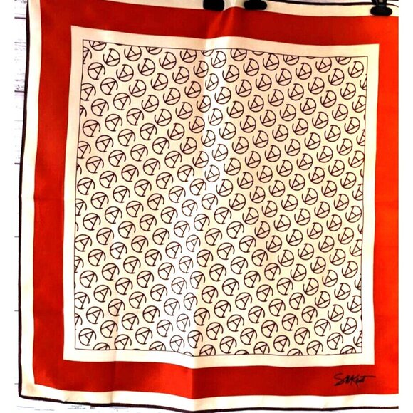 Vintage SN Kent Avon Women's Scarf Beige Red Square Signed 26*26" Made In Japan - Picture 3 of 8